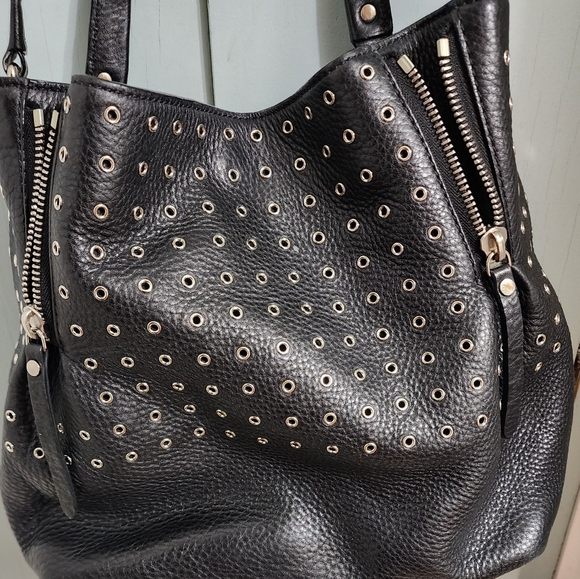 BURBERRY MAIDSTONE MEDIUM CALFSKIN TOTE EUC SILVERSTONE GROMMETS - Picture 10 of 13